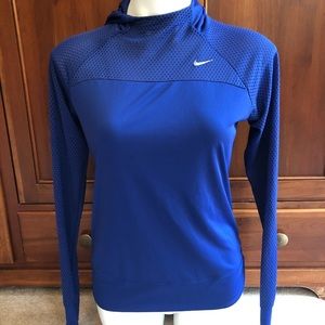 Nike Dri-fit Long Sleeve Athletic Running Top